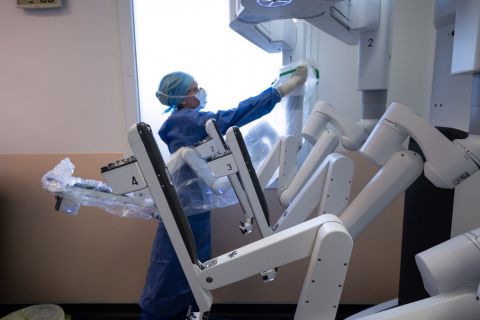 La Chirurgie Robotique - Dr. Bruto Randone | OBESITE CHIRURGIE PARIS | CHIRURGIE DIGESTIVE PARIS